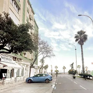 Holidays2malaga Tomas De Echeverria 150 Mts To Beach & High Speed Wifi & Parking Málaga